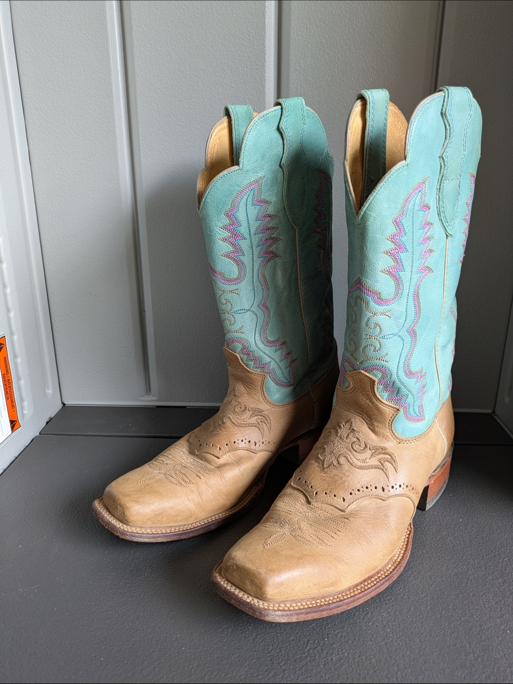 Justin Boots Turquoise and Tan Women's Western Boots